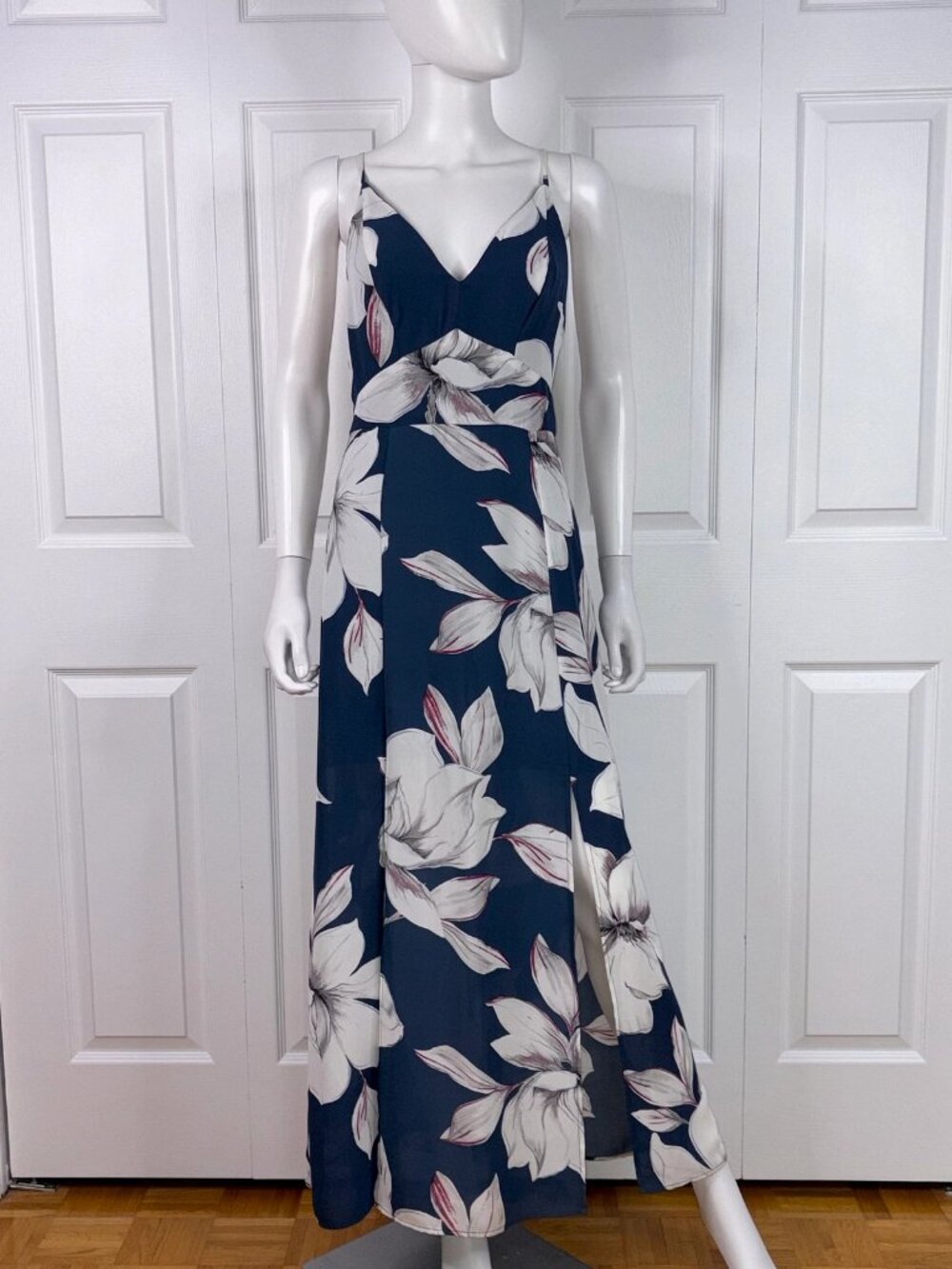 DYNAMITE women's floral summer dress small